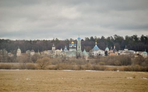Самый известный вид на монастырь Оптина пустынь