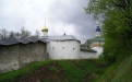 Крепостные стены, вписанные в ландшафт местности